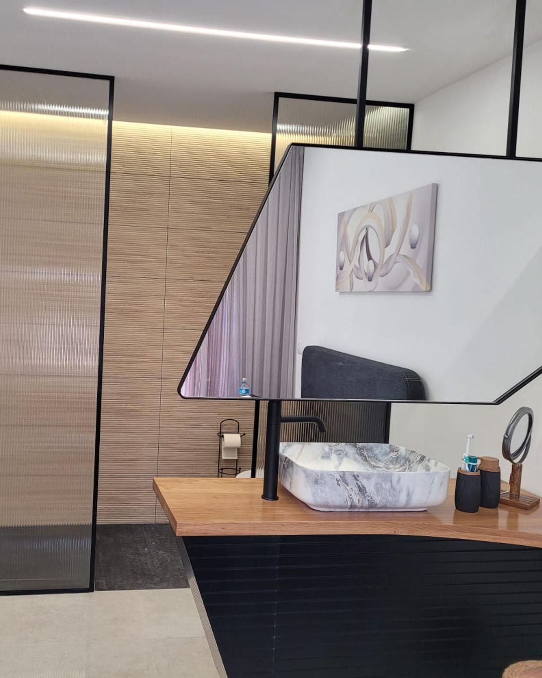 project-01-custom-shower-mirror-01-1080x1350