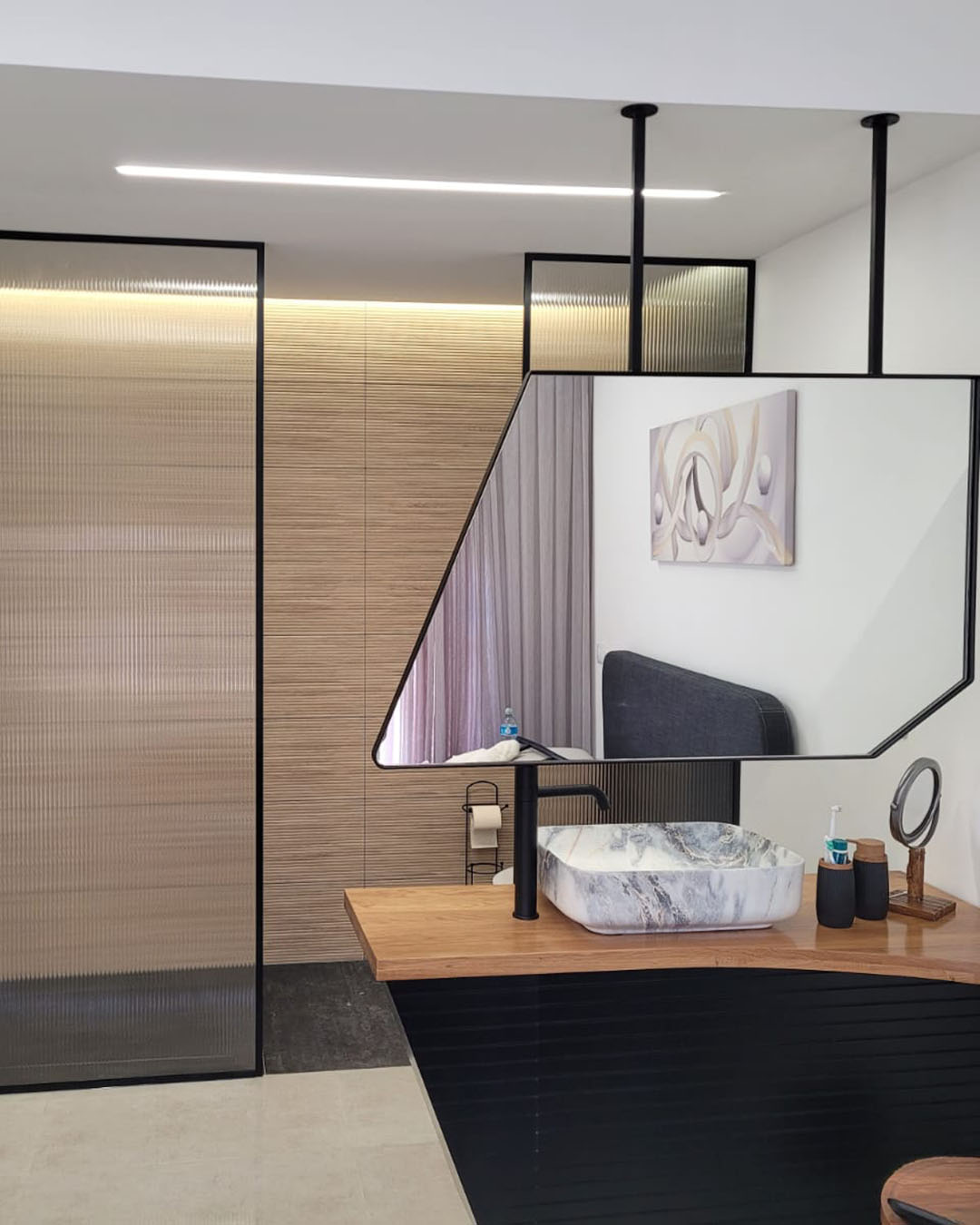 project-01-custom-shower-mirror-02-1080x1350